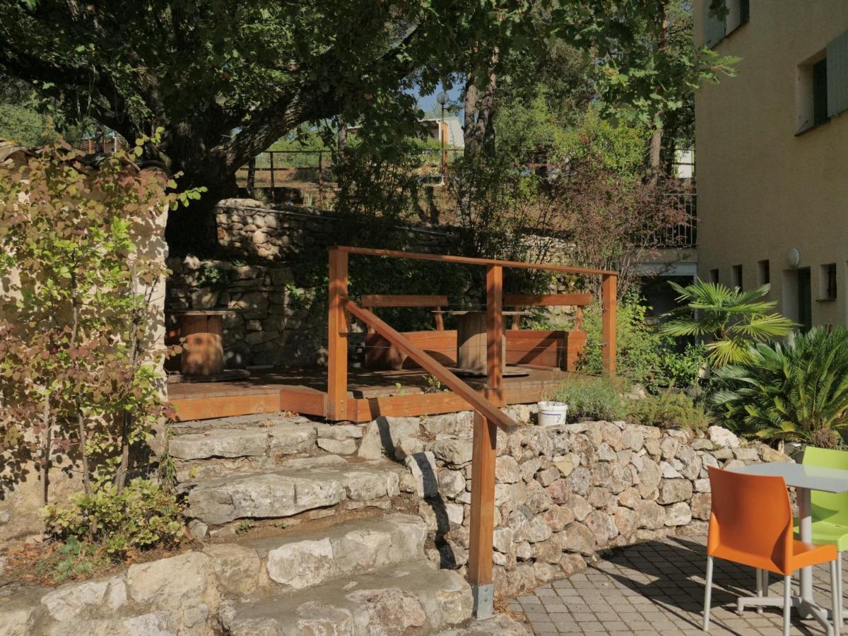 Camping Pres Du Lac De Sainte Croix Bauduen Exterior foto