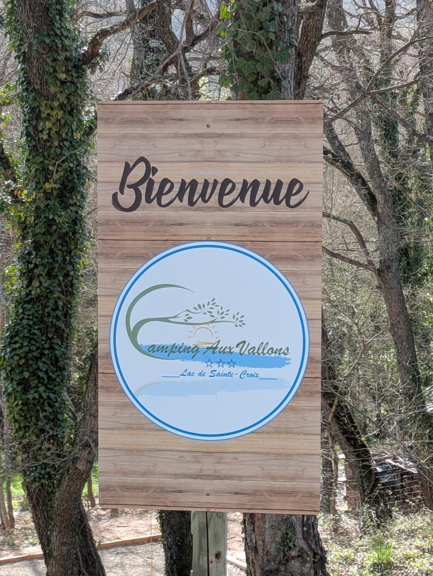 Camping Pres Du Lac De Sainte Croix Bauduen Exterior foto